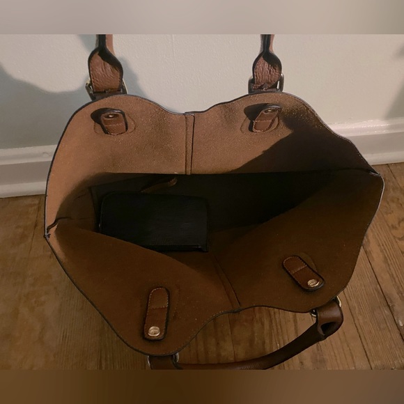 Black and cognac leather satchel with matching wristlet/coin purse - Picture 3 of 4